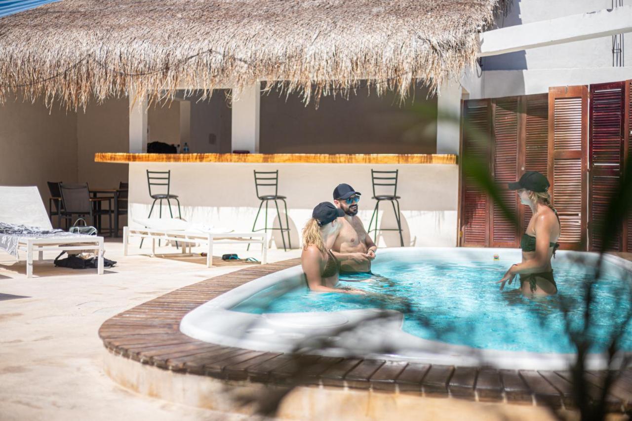 Soy Local Cancun Dış mekan fotoğraf